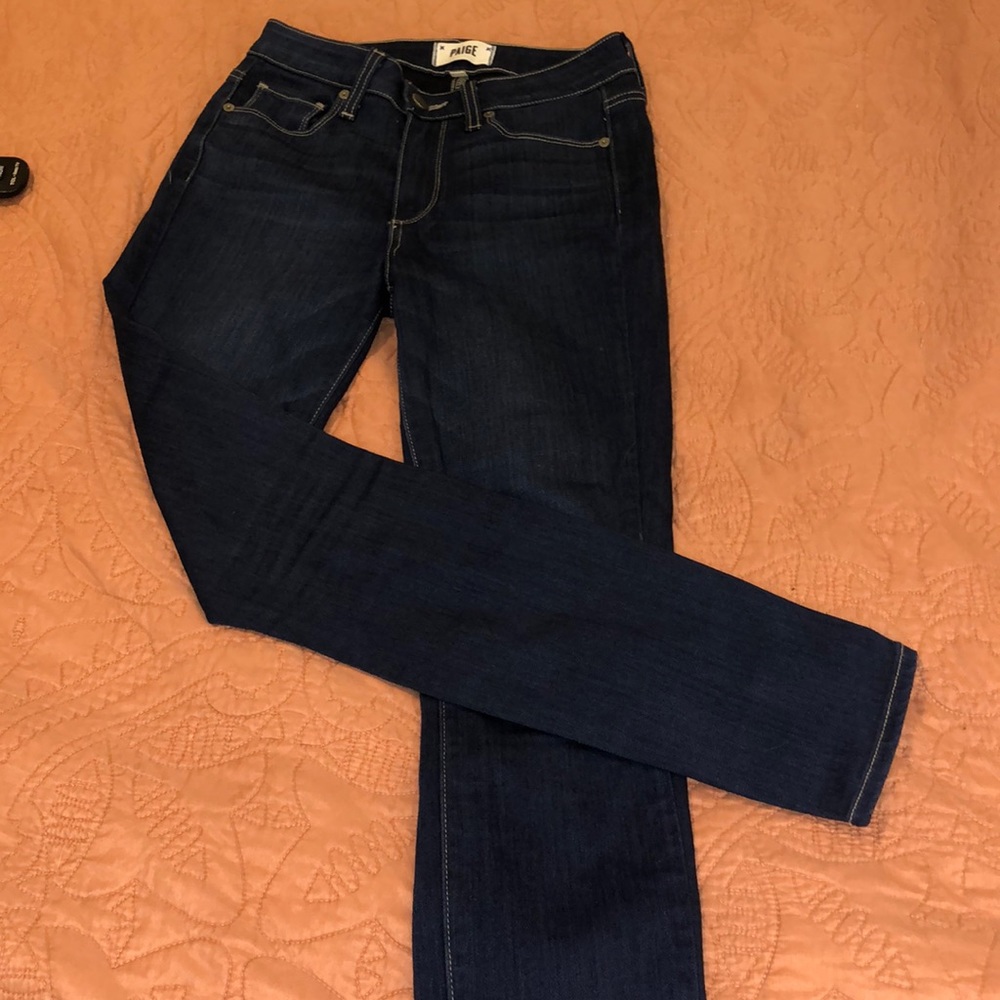 NEVER WORN!! Paige dark blue cropped jeans